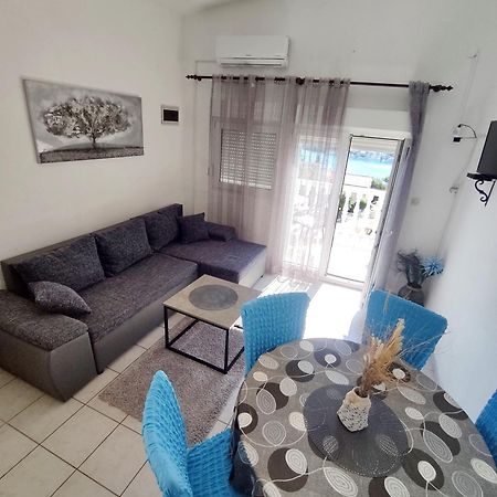 Apartmani Adriatic ロゴズニッツァ エクステリア 写真