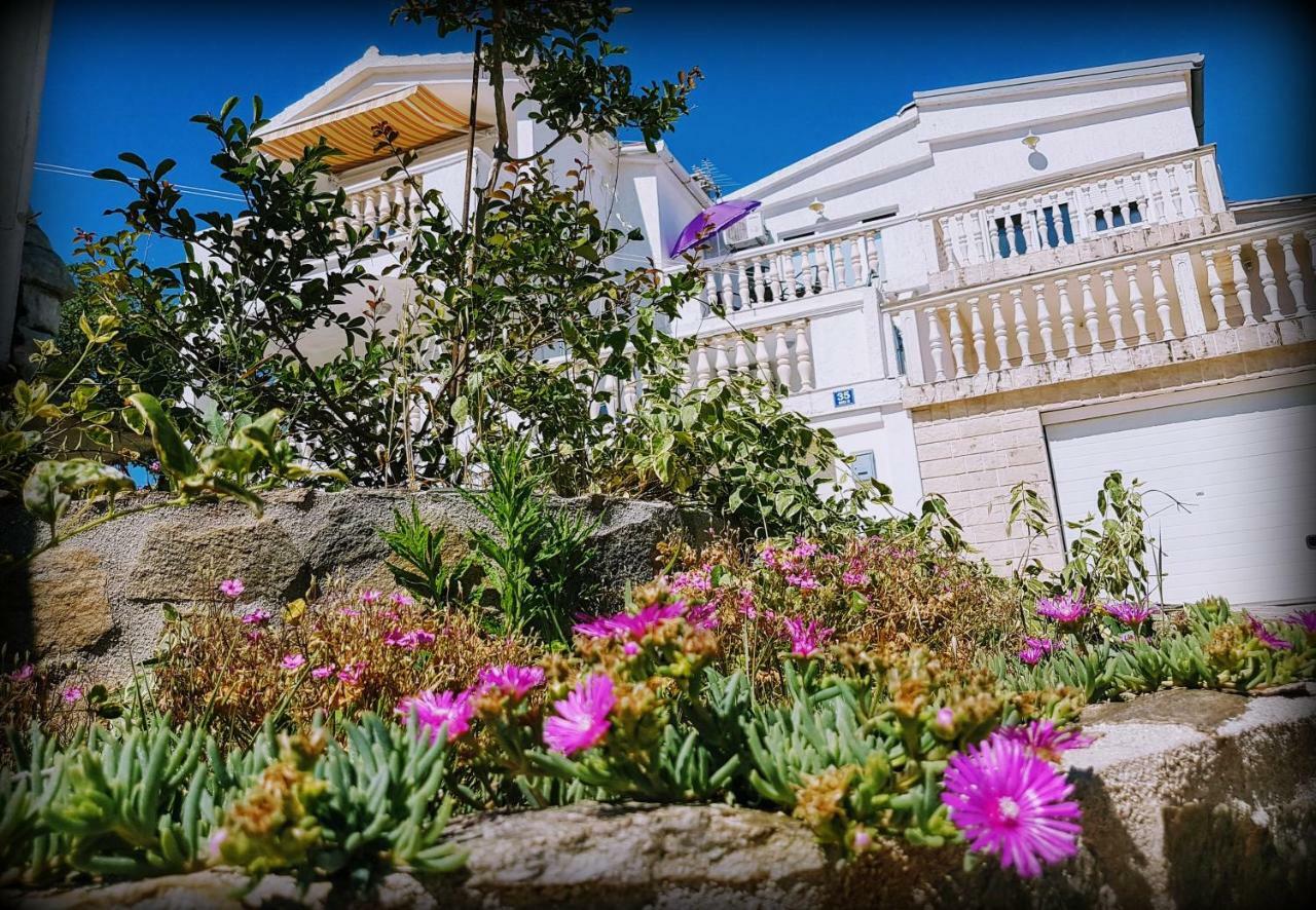 Apartmani Adriatic ロゴズニッツァ エクステリア 写真